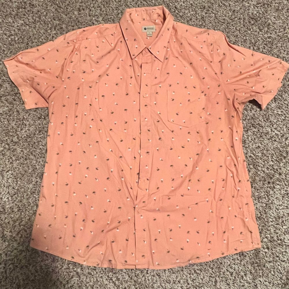 Haggar Men Tropical Print Short Sleeve Button-Down Shirt‎ Palm Tree Coral XL